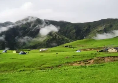 Dayara Bugyal Trek Guide: Route, Altitude, and Best Seasons